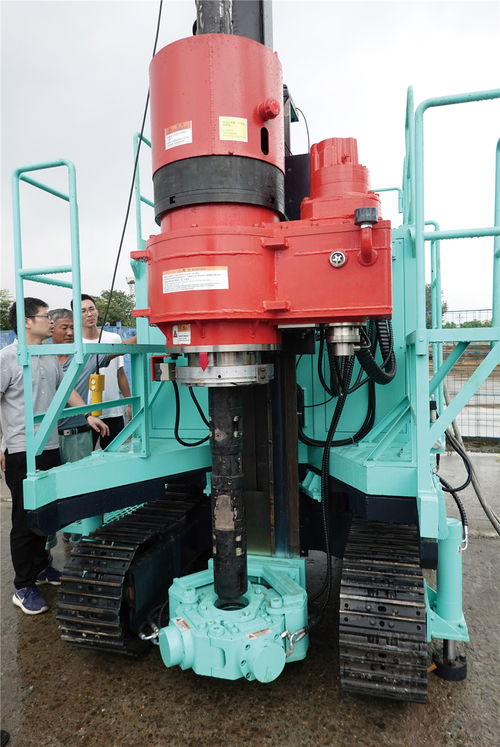上工机械SMJ120履带式钻机 攻克复杂工况的凿岩利器